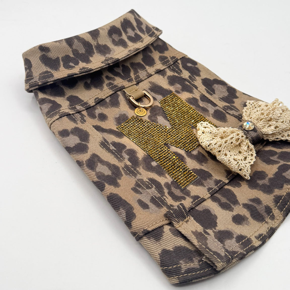 Baujeans couture Savana per cane di piccola taglia in tessuto maculato con decorazioni personalizzabili in cristalli e paillettes – Bauloveyou