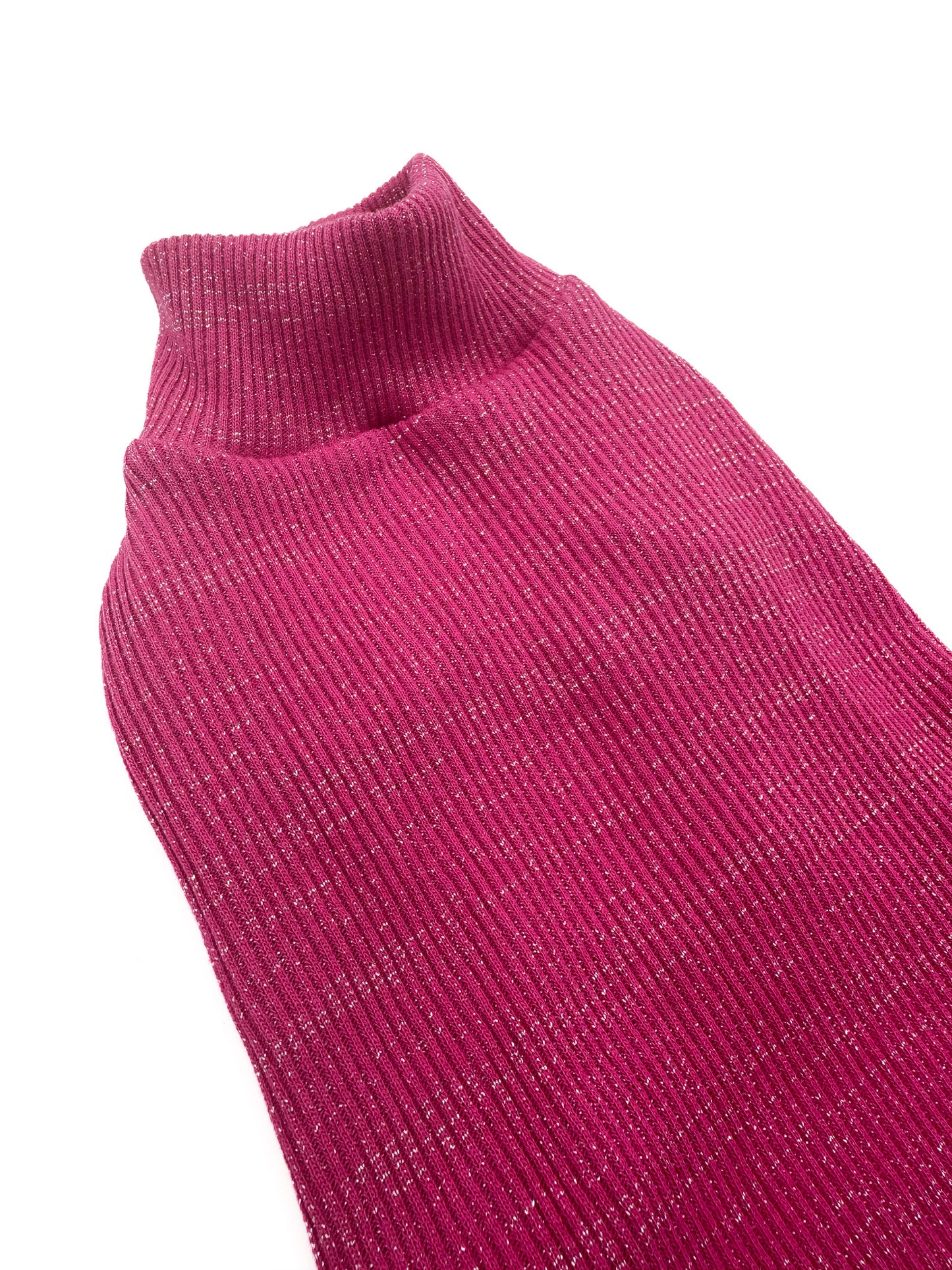 Maglioncino Roxanne- L’eleganza brillante del fuxia couture
