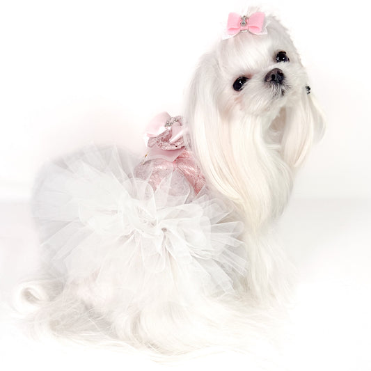 Pettorina Rosa Bauloveyou in pizzo e tulle rosa per cani piccoli, dettaglio laterale